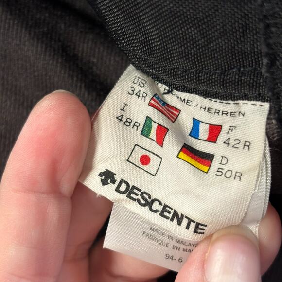 Descente Ski Pants 34 x 29 Black Snowboard Waterproof Insulated Adjustable - Picture 7 of 10